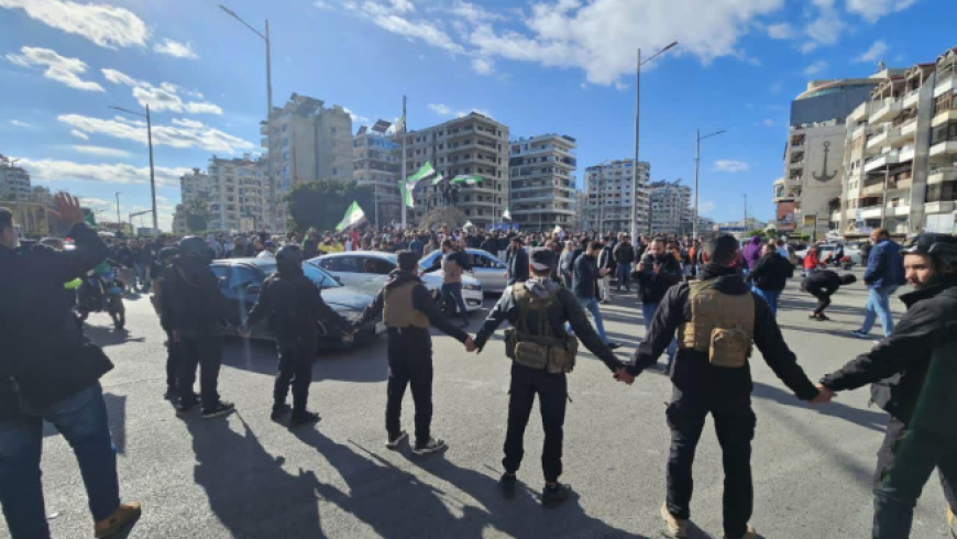 بيان وجهاء القرداحة: لا للفتنة نعم للاستقرار